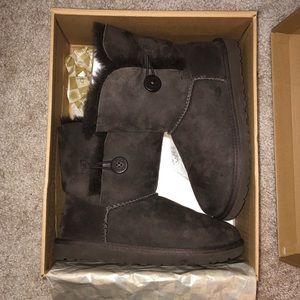 Ugg Bailey button boots